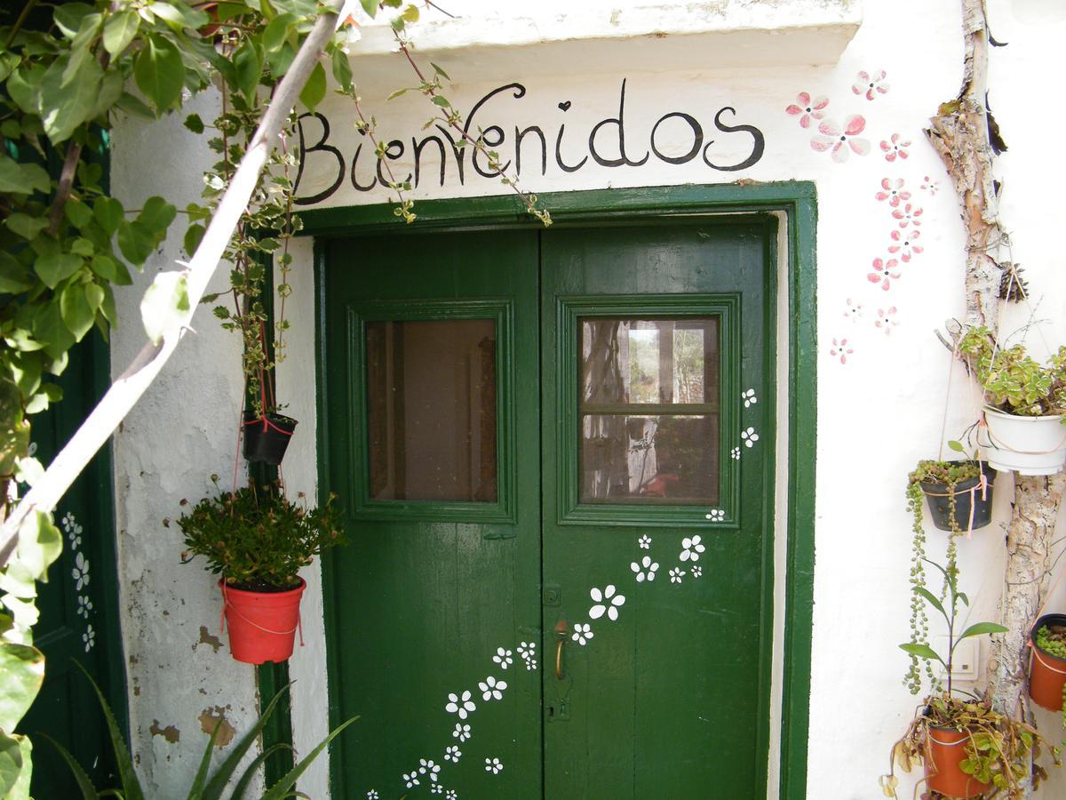 Гостевой дом Es Barranco Феррериас Экстерьер фото